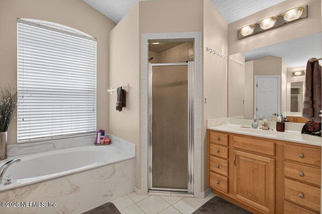 1534 LOCKEND Court, Jacksonville, FL 32221
