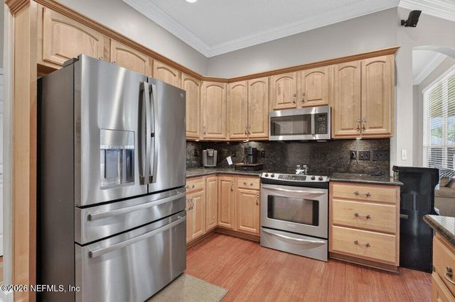 1534 LOCKEND Court, Jacksonville, FL 32221