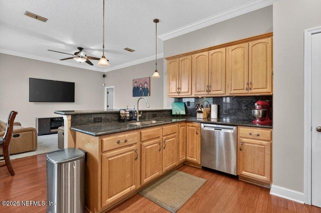 1534 LOCKEND Court, Jacksonville, FL 32221