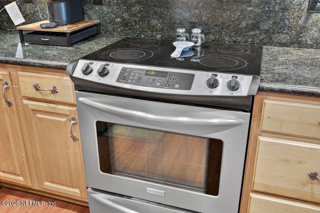 1534 LOCKEND Court, Jacksonville, FL 32221