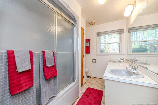 820 Primrose Lane, Sanford, NC 27330