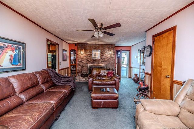 820 Primrose Lane, Sanford, NC 27330