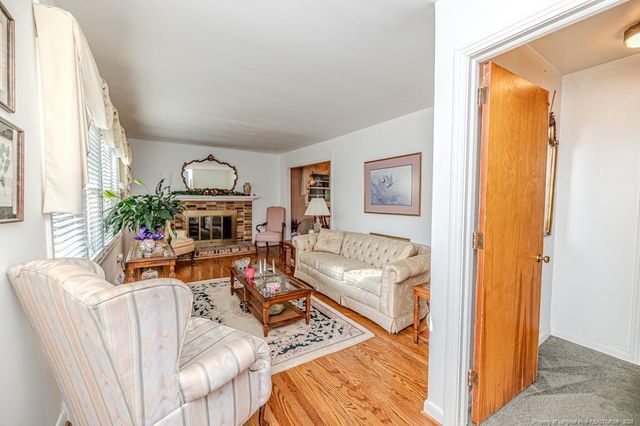 820 Primrose Lane, Sanford, NC 27330