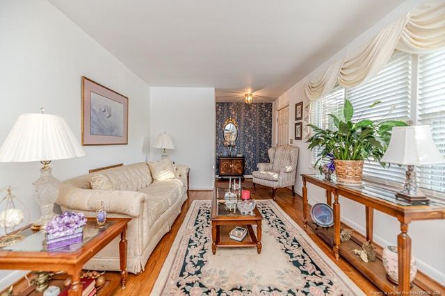 820 Primrose Lane, Sanford, NC 27330