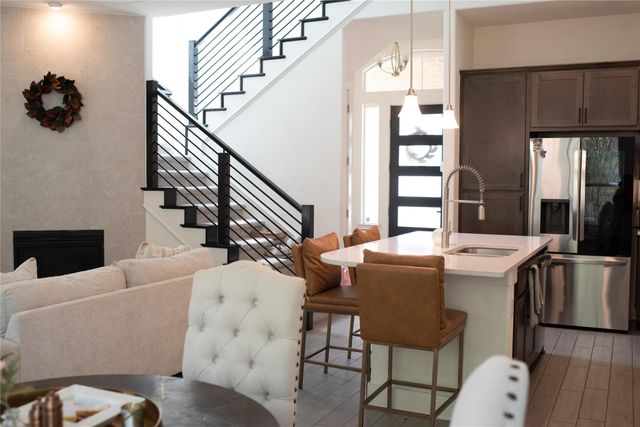 440 Cartwheel BND 95, Austin, TX 78738