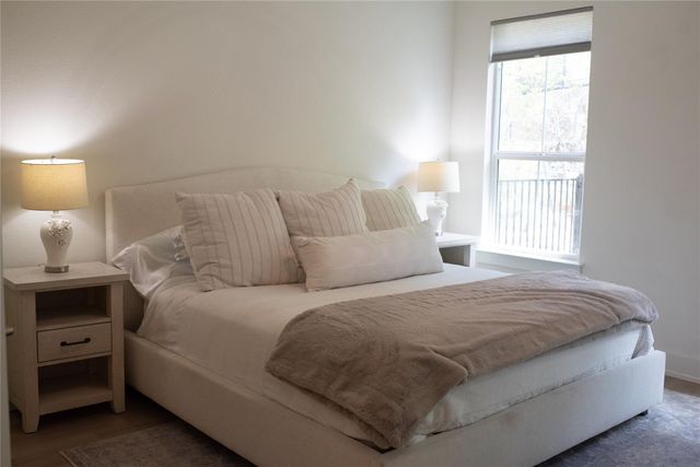 440 Cartwheel BND 95, Austin, TX 78738