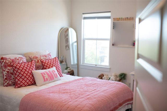 440 Cartwheel BND 95, Austin, TX 78738