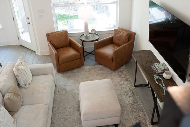 440 Cartwheel BND 95, Austin, TX 78738