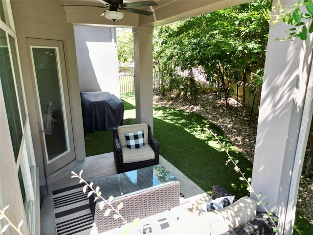 440 Cartwheel BND 95, Austin, TX 78738