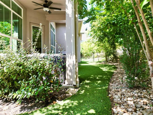 440 Cartwheel BND 95, Austin, TX 78738