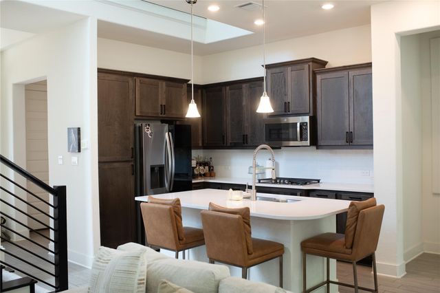 440 Cartwheel BND 95, Austin, TX 78738
