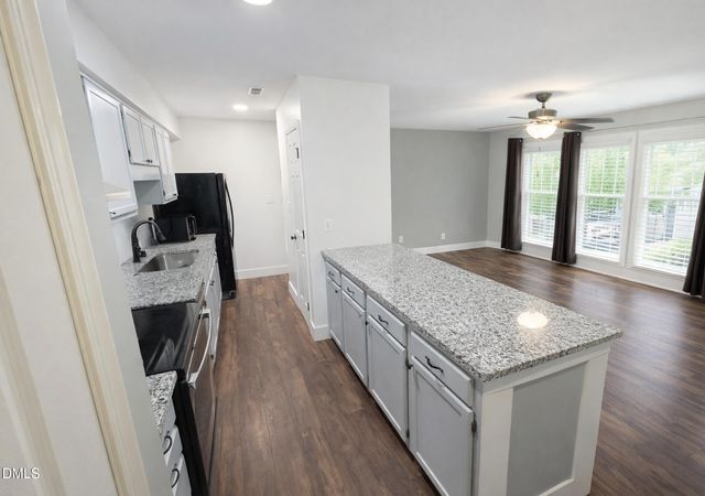 2020 Quaker Landing 201, Raleigh, NC 27603