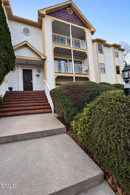 2020 Quaker Landing 201, Raleigh, NC 27603