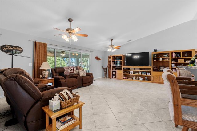 1069 9th St, Okeechobee, FL 34974