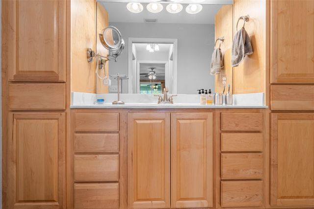 1069 9th St, Okeechobee, FL 34974