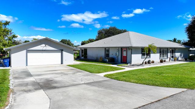 1069 9th St, Okeechobee, FL 34974