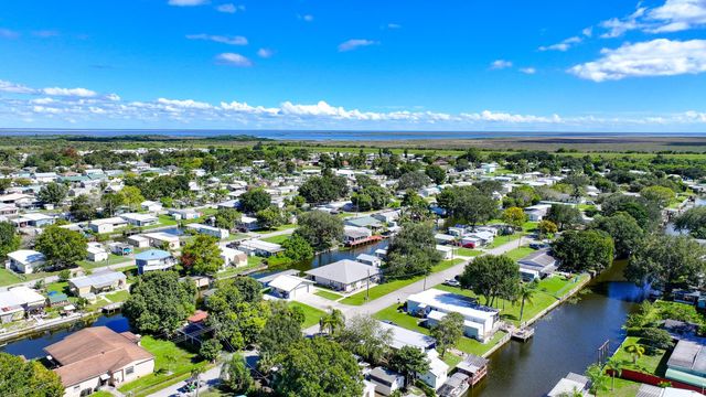 1069 9th St, Okeechobee, FL 34974