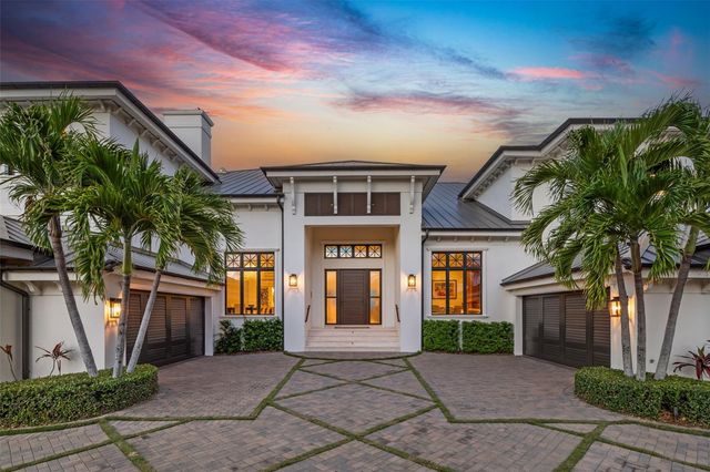 361 S BLVD OF THE PRESIDENTS, Sarasota, FL 34236