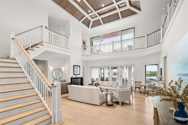 361 S BLVD OF THE PRESIDENTS, Sarasota, FL 34236