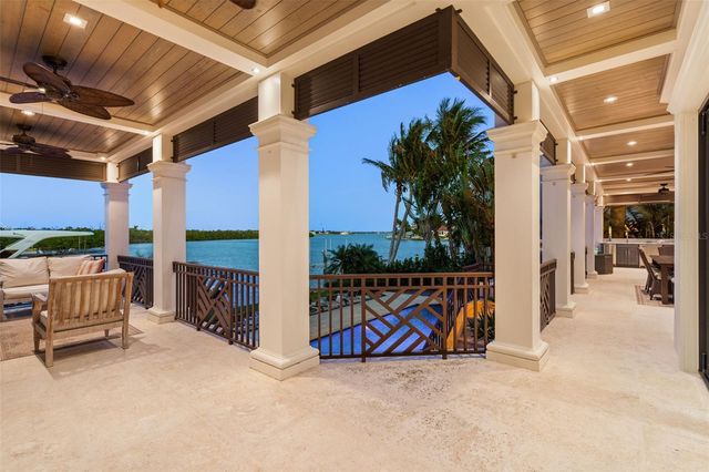 361 S BLVD OF THE PRESIDENTS, Sarasota, FL 34236