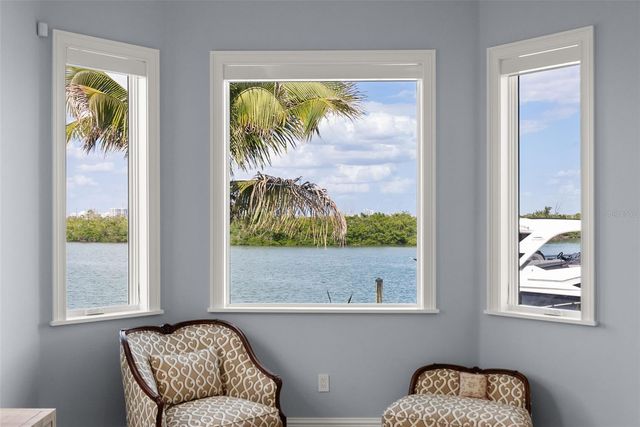 361 S BLVD OF THE PRESIDENTS, Sarasota, FL 34236
