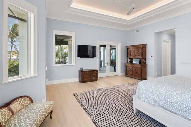 361 S BLVD OF THE PRESIDENTS, Sarasota, FL 34236