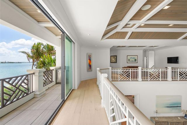 361 S BLVD OF THE PRESIDENTS, Sarasota, FL 34236