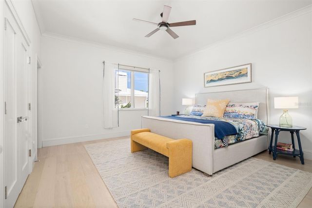 361 S BLVD OF THE PRESIDENTS, Sarasota, FL 34236