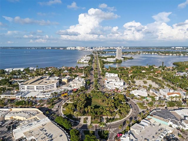 361 S BLVD OF THE PRESIDENTS, Sarasota, FL 34236