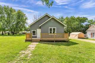 333 North Clay Street, Marshfield, MO 65706