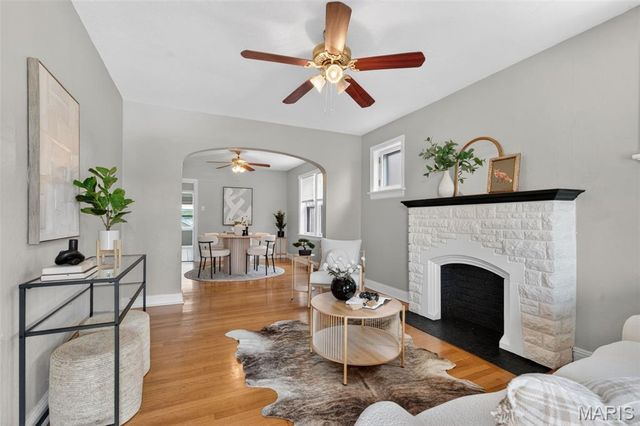 4827 Miami Street, St Louis, MO 63116