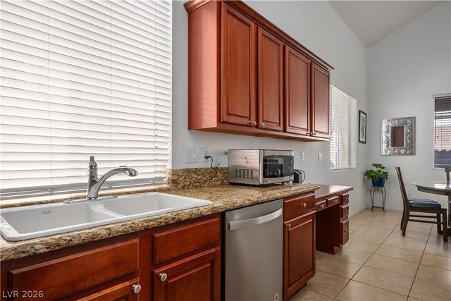 874 La Sconsa Drive, Las Vegas, NV 89138