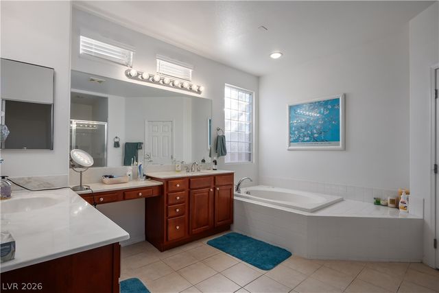 874 La Sconsa Drive, Las Vegas, NV 89138