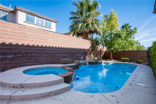 874 La Sconsa Drive, Las Vegas, NV 89138