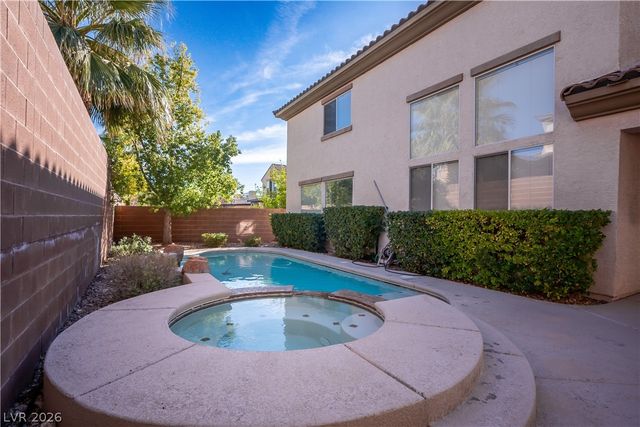 874 La Sconsa Drive, Las Vegas, NV 89138