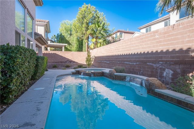 874 La Sconsa Drive, Las Vegas, NV 89138