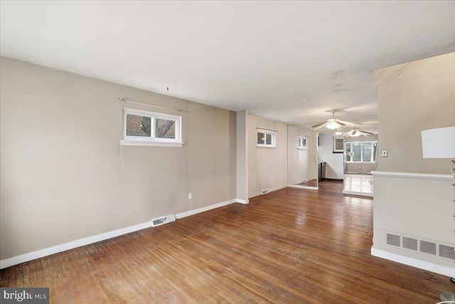 152 EGERTON AVE, Glenside, PA 19038