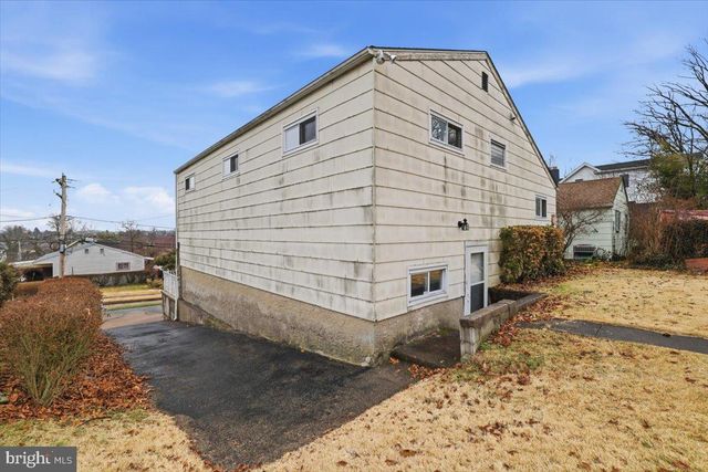 152 EGERTON AVE, Glenside, PA 19038