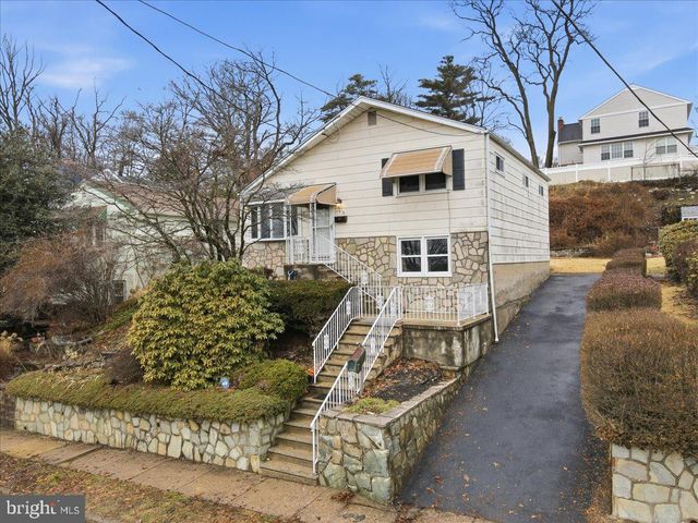 152 EGERTON AVE, Glenside, PA 19038