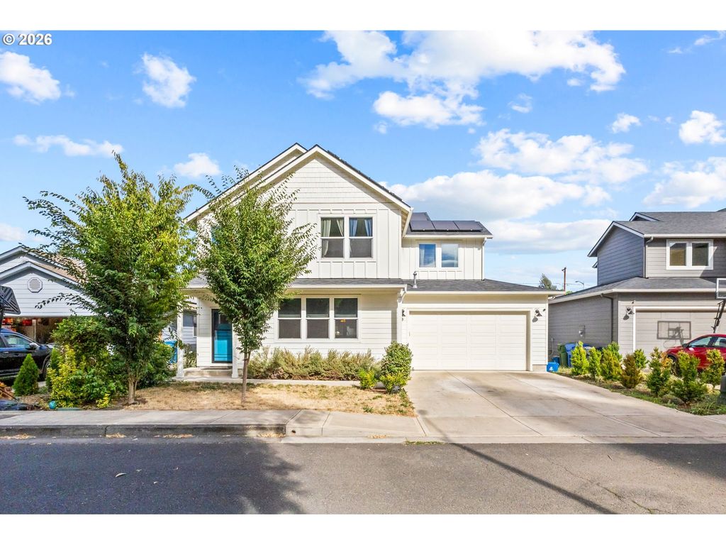 1172 Ne CAMRY Ct, Salem, OR 97301