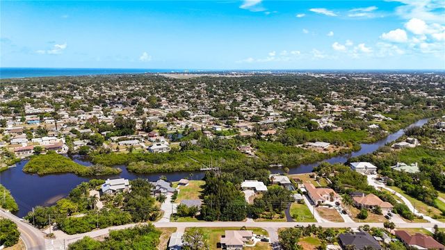 LEMON BAY DRIVE, Venice, FL 34293