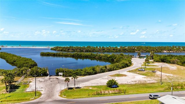 LEMON BAY DRIVE, Venice, FL 34293