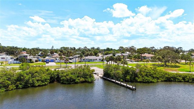LEMON BAY DRIVE, Venice, FL 34293