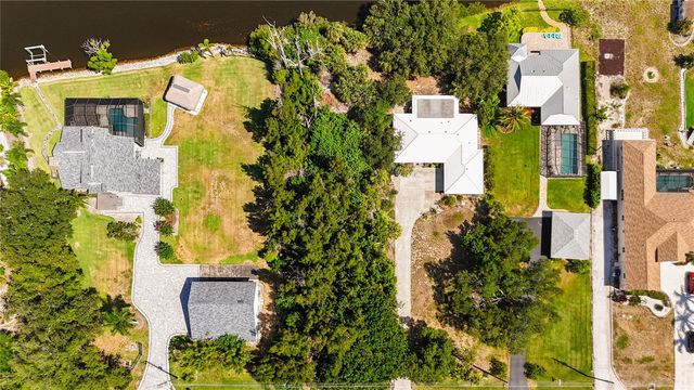 LEMON BAY DRIVE, Venice, FL 34293