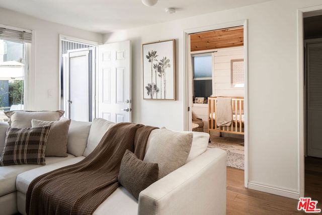 754 California Avenue, Venice, CA 90291