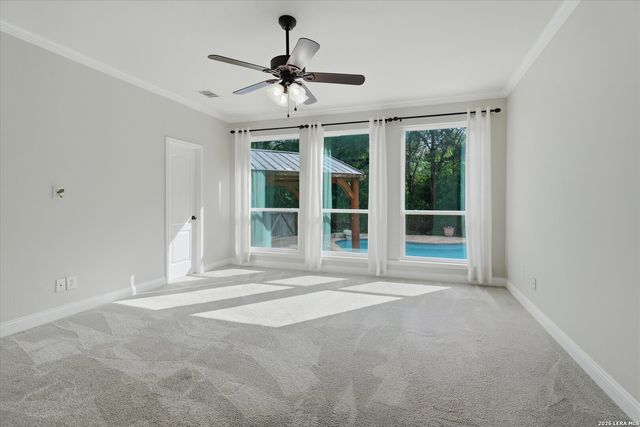 2311 PREAKNESS LN, San Antonio, TX 78248