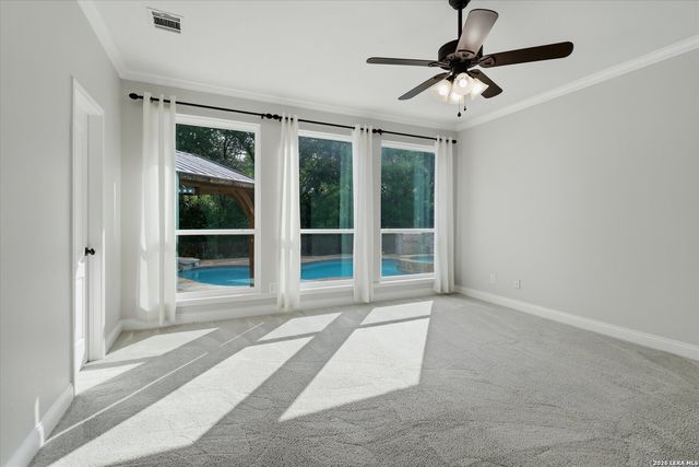 2311 PREAKNESS LN, San Antonio, TX 78248