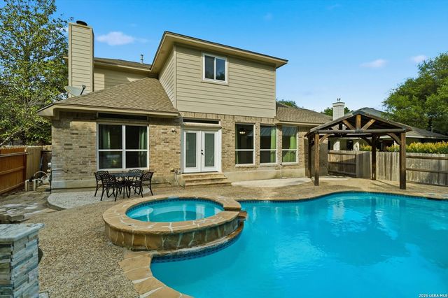 2311 PREAKNESS LN, San Antonio, TX 78248