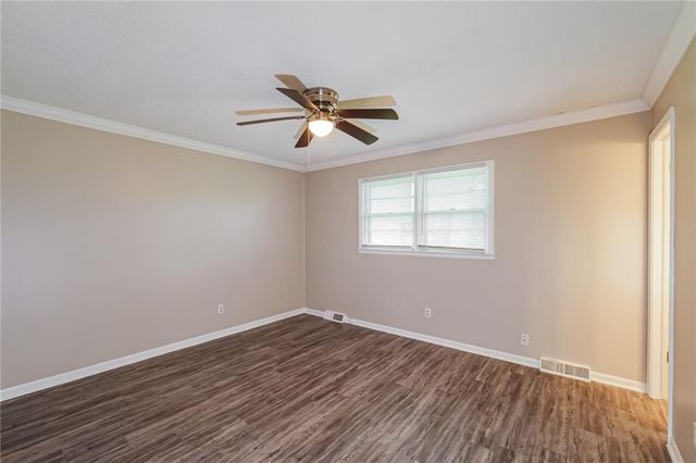 12708 Sycamore Avenue, Grandview, MO 64030