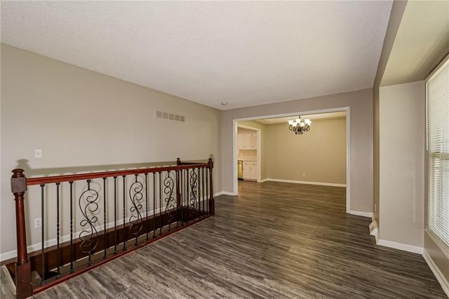 12708 Sycamore Avenue, Grandview, MO 64030